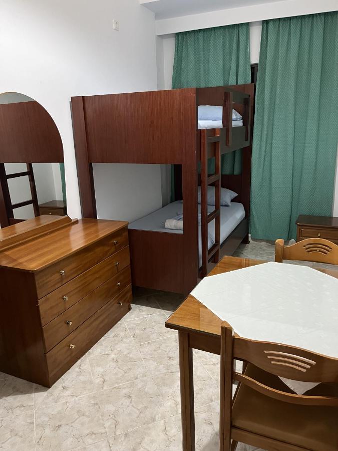 Biraci Residence Ксамил Екстериор снимка