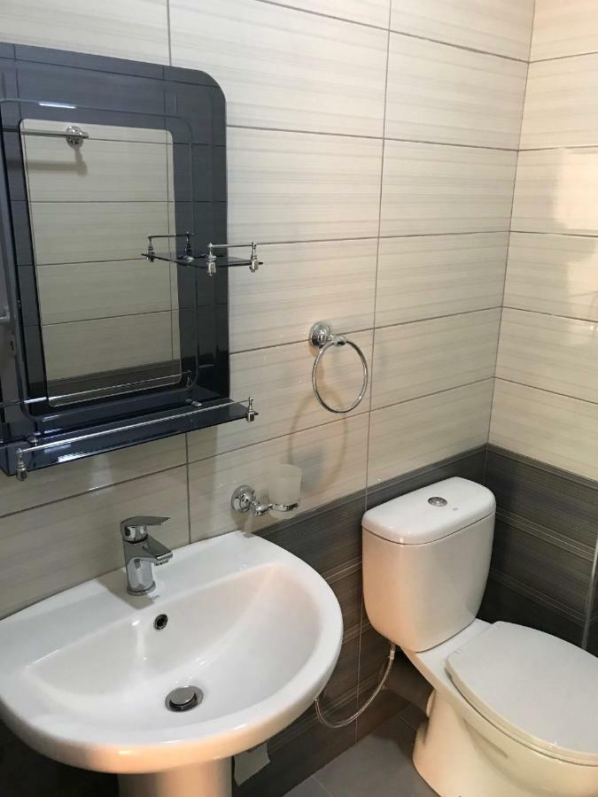 Biraci Residence Ксамил Екстериор снимка
